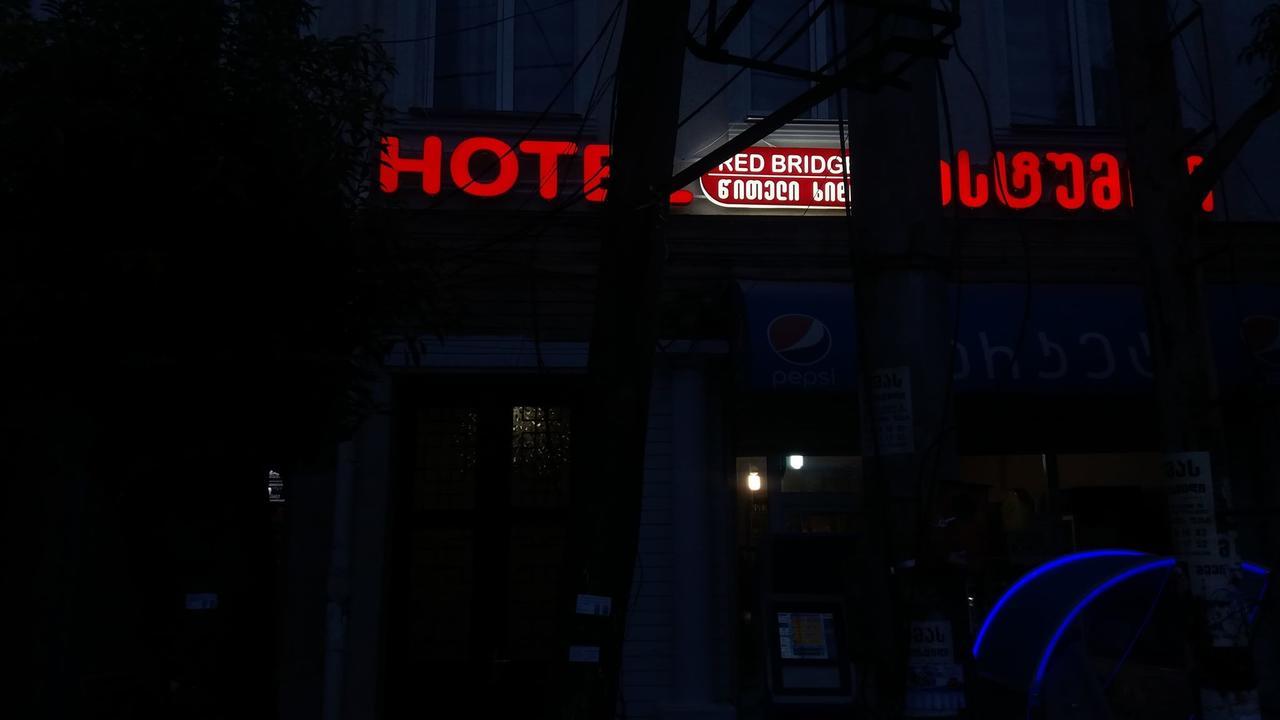 Hotel Red Bridge Kutaisi Exterior photo